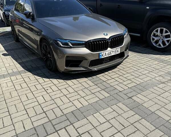 Бежевий БМВ 5 Серія, об'ємом двигуна 3 л та пробігом 108 тис. км за 35000 $, фото 22 на Automoto.ua