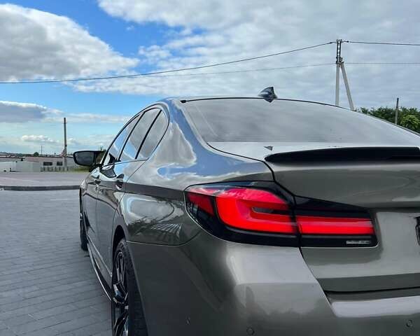 БМВ 5 Серия 2017 в Львове на Automoto.ua Бежевый БМВ 5 Серия, объемом двигателя 3 л и пробегом 108 тыс. км за 35000 $, фото 12 на Automoto.ua