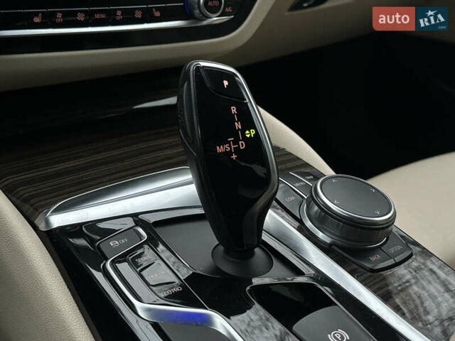 Бежевий БМВ 5 Серія, об'ємом двигуна 2 л та пробігом 133 тис. км за 25999 $, фото 55 на Automoto.ua