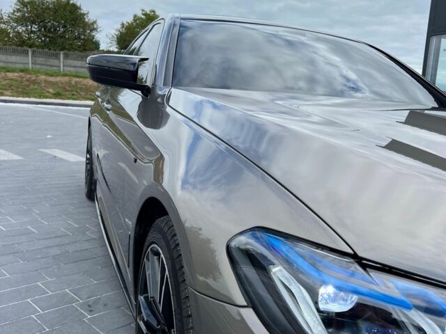 Бежевый БМВ 5 Серия, объемом двигателя 3 л и пробегом 107 тыс. км за 36000 $, фото 6 на Automoto.ua