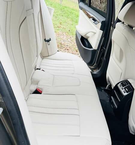 Бежевый БМВ 5 Серия, объемом двигателя 2 л и пробегом 137 тыс. км за 35777 $, фото 89 на Automoto.ua