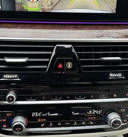 Бежевый БМВ 5 Серия, объемом двигателя 2 л и пробегом 137 тыс. км за 35777 $, фото 80 на Automoto.ua