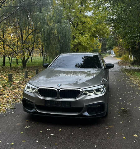 БМВ 5 Серия 2018 в Киеве на Automoto.ua Бежевый БМВ 5 Серия, объемом двигателя 2 л и пробегом 134 тыс. км за 35000 $, фото 37 на Automoto.ua
