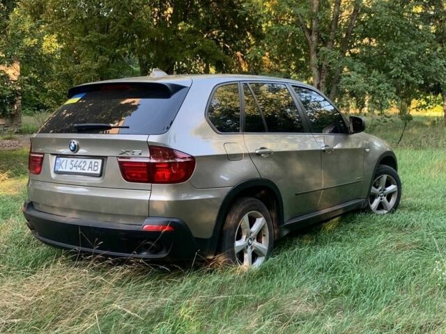 Бежевый БМВ 5 Серия, объемом двигателя 3 л и пробегом 284 тыс. км за 10900 $, фото 1 на Automoto.ua