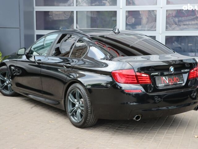 Черный БМВ 5 Серия, объемом двигателя 3 л и пробегом 219 тыс. км за 15900 $, фото 2 на Automoto.ua