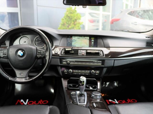 Черный БМВ 5 Серия, объемом двигателя 3 л и пробегом 219 тыс. км за 15900 $, фото 4 на Automoto.ua