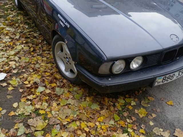 Черный БМВ 5 Серия, объемом двигателя 2 л и пробегом 1 тыс. км за 638 $, фото 1 на Automoto.ua