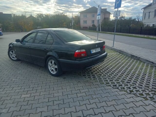 Черный БМВ 5 Серия, объемом двигателя 0 л и пробегом 345 тыс. км за 2800 $, фото 2 на Automoto.ua