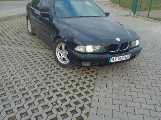 Черный БМВ 5 Серия, объемом двигателя 0 л и пробегом 345 тыс. км за 2800 $, фото 1 на Automoto.ua