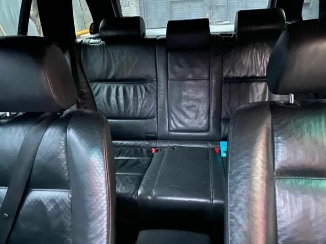 Черный БМВ 5 Серия, объемом двигателя 3 л и пробегом 435 тыс. км за 4700 $, фото 4 на Automoto.ua