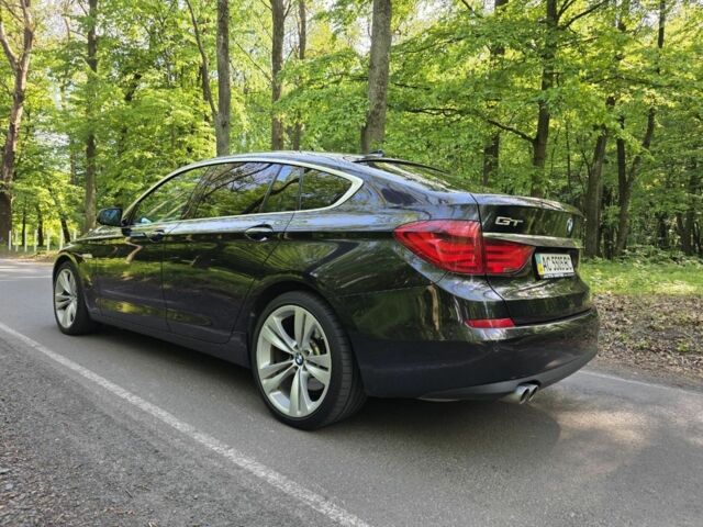 Чорний БМВ 5 Серія, об'ємом двигуна 3 л та пробігом 280 тис. км за 18700 $, фото 2 на Automoto.ua