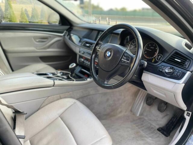 БМВ 5 Серия 2012 в Черновцах на Automoto.ua Черный БМВ 5 Серия, объемом двигателя 2 л и пробегом 190 тыс. км за 6405 $, фото 4 на Automoto.ua