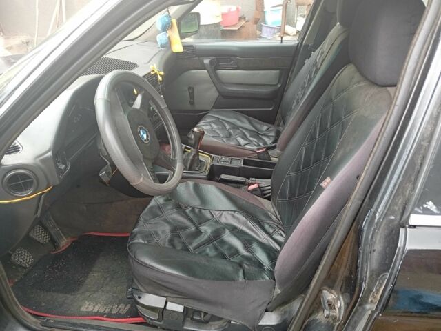 Чорний БМВ 5 Серія, об'ємом двигуна 2 л та пробігом 400 тис. км за 3000 $, фото 5 на Automoto.ua