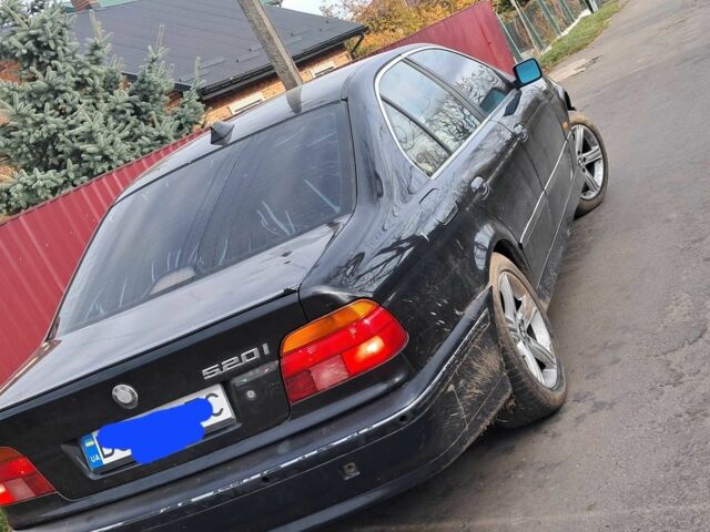 Черный БМВ 5 Серия, объемом двигателя 2 л и пробегом 2 тыс. км за 2800 $, фото 1 на Automoto.ua