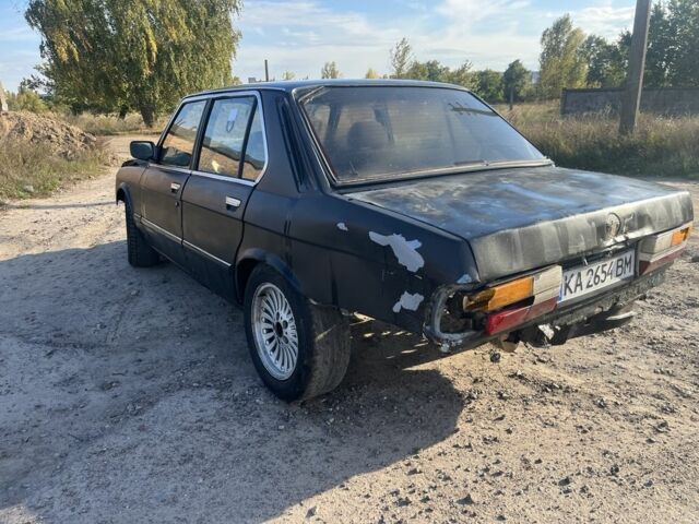 Черный БМВ 5 Серия, объемом двигателя 3 л и пробегом 1 тыс. км за 1150 $, фото 3 на Automoto.ua