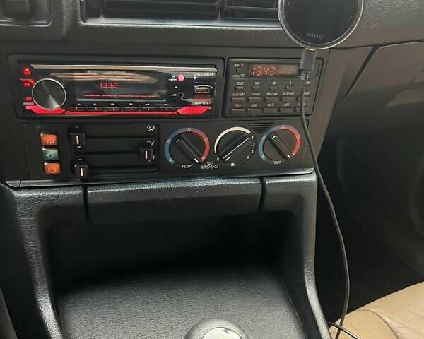 Чорний БМВ 5 Серія, об'ємом двигуна 0 л та пробігом 305 тис. км за 10000 $, фото 11 на Automoto.ua