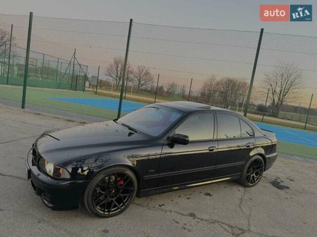 Черный БМВ 5 Серия, объемом двигателя 3 л и пробегом 268 тыс. км за 3100 $, фото 5 на Automoto.ua