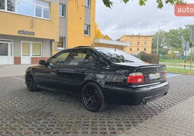 Черный БМВ 5 Серия, объемом двигателя 3 л и пробегом 268 тыс. км за 3100 $, фото 2 на Automoto.ua