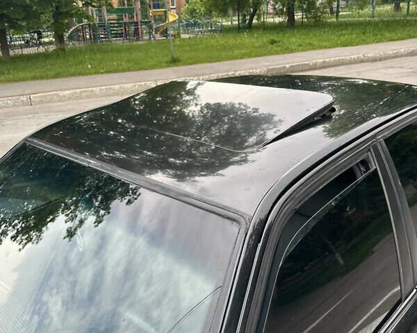 Черный БМВ 5 Серия, объемом двигателя 2 л и пробегом 300 тыс. км за 3300 $, фото 11 на Automoto.ua