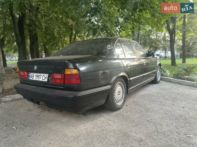 Черный БМВ 5 Серия, объемом двигателя 2 л и пробегом 350 тыс. км за 2200 $, фото 2 на Automoto.ua