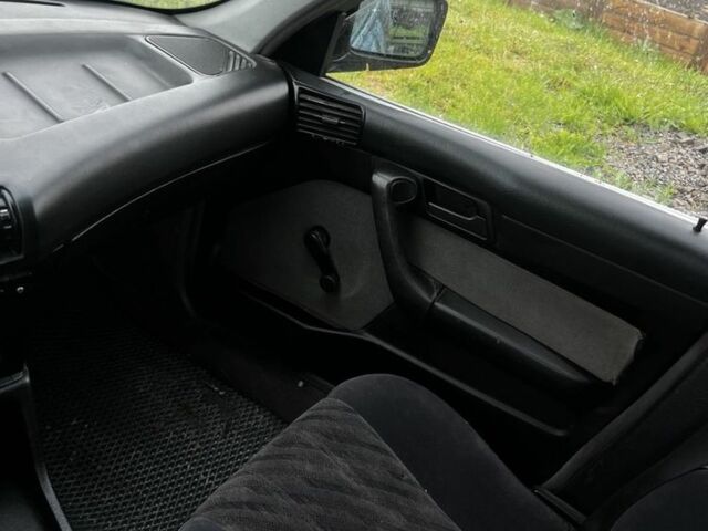 Черный БМВ 5 Серия, объемом двигателя 2 л и пробегом 100 тыс. км за 1500 $, фото 3 на Automoto.ua