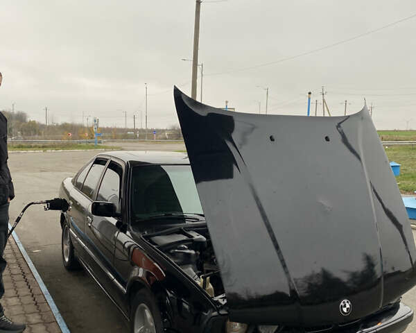 Черный БМВ 5 Серия, объемом двигателя 1.99 л и пробегом 415 тыс. км за 4000 $, фото 8 на Automoto.ua