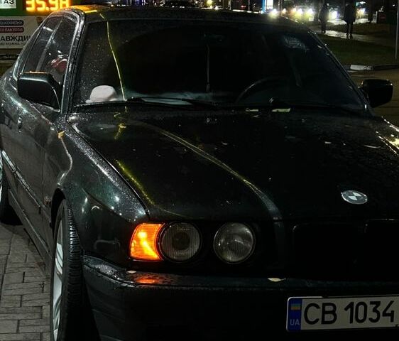 Черный БМВ 5 Серия, объемом двигателя 2 л и пробегом 400 тыс. км за 2600 $, фото 3 на Automoto.ua