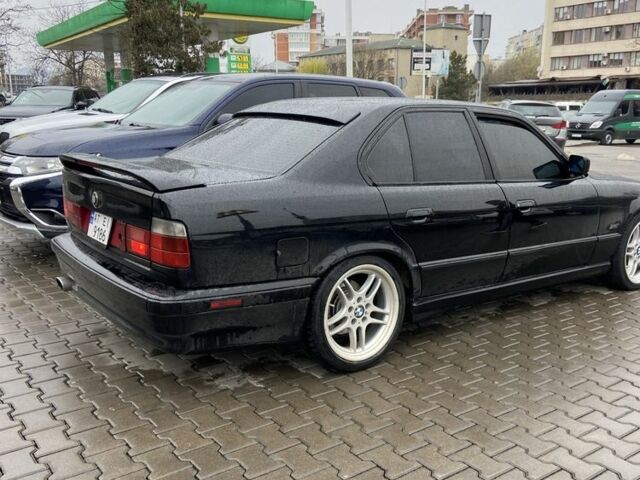 Черный БМВ 5 Серия, объемом двигателя 2.5 л и пробегом 500 тыс. км за 3200 $, фото 4 на Automoto.ua