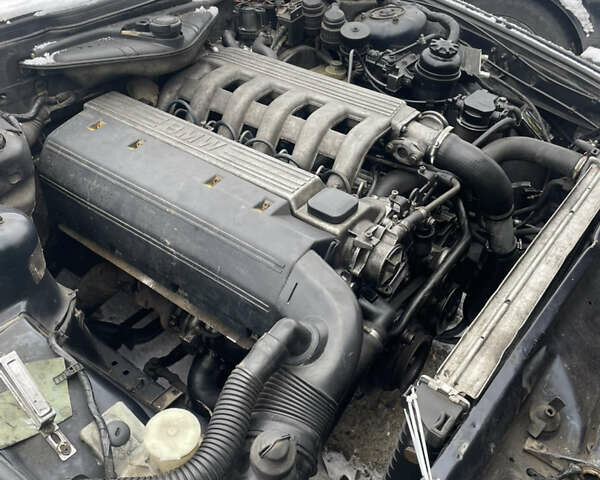 Чорний БМВ 5 Серія, об'ємом двигуна 0 л та пробігом 500 тис. км за 2000 $, фото 11 на Automoto.ua