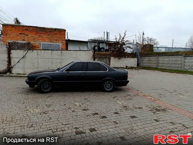 Черный БМВ 5 Серия, объемом двигателя 2.5 л и пробегом 270 тыс. км за 3200 $, фото 4 на Automoto.ua