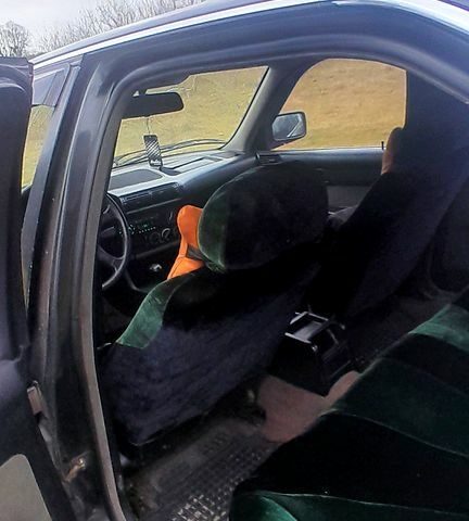 Черный БМВ 5 Серия, объемом двигателя 2 л и пробегом 462 тыс. км за 4250 $, фото 3 на Automoto.ua