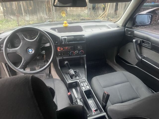 Черный БМВ 5 Серия, объемом двигателя 2 л и пробегом 400 тыс. км за 3500 $, фото 6 на Automoto.ua