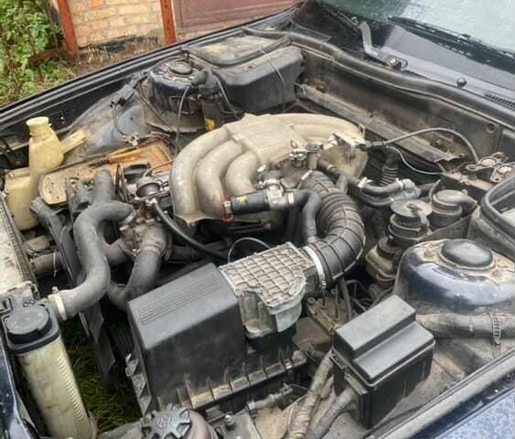 Черный БМВ 5 Серия, объемом двигателя 2.5 л и пробегом 400 тыс. км за 1900 $, фото 11 на Automoto.ua