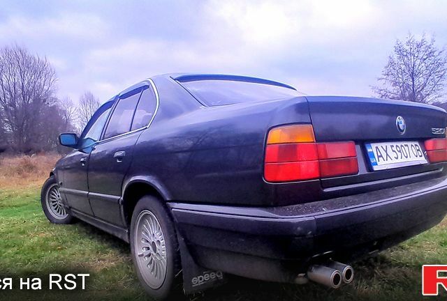 Черный БМВ 5 Серия, объемом двигателя 2 л и пробегом 462 тыс. км за 4250 $, фото 5 на Automoto.ua