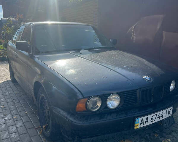 Черный БМВ 5 Серия, объемом двигателя 3 л и пробегом 30 тыс. км за 1800 $, фото 6 на Automoto.ua