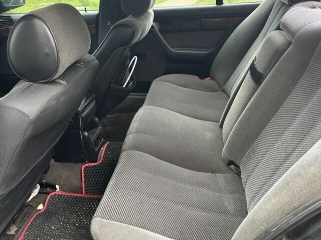 Черный БМВ 5 Серия, объемом двигателя 2 л и пробегом 400 тыс. км за 2000 $, фото 6 на Automoto.ua