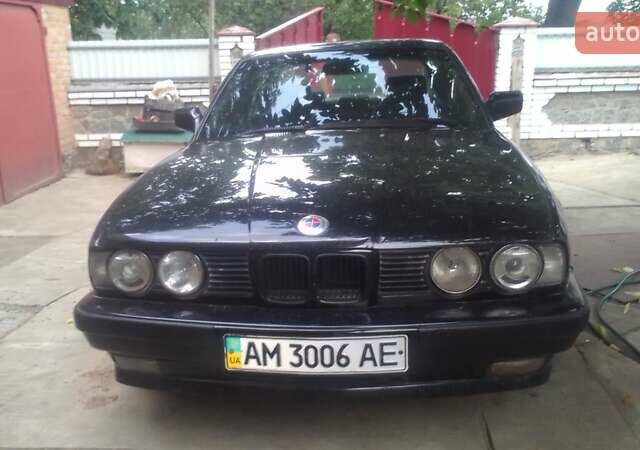 Черный БМВ 5 Серия, объемом двигателя 0 л и пробегом 355 тыс. км за 2100 $, фото 4 на Automoto.ua