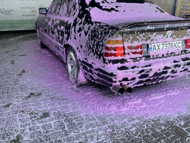 Черный БМВ 5 Серия, объемом двигателя 2 л и пробегом 400 тыс. км за 3500 $, фото 3 на Automoto.ua