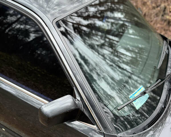 Черный БМВ 5 Серия, объемом двигателя 2 л и пробегом 335 тыс. км за 2499 $, фото 13 на Automoto.ua