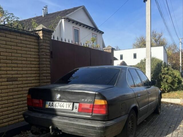 Черный БМВ 5 Серия, объемом двигателя 3 л и пробегом 3 тыс. км за 1800 $, фото 3 на Automoto.ua