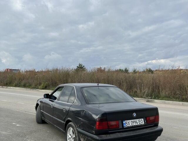 Черный БМВ 5 Серия, объемом двигателя 3 л и пробегом 350 тыс. км за 1849 $, фото 4 на Automoto.ua