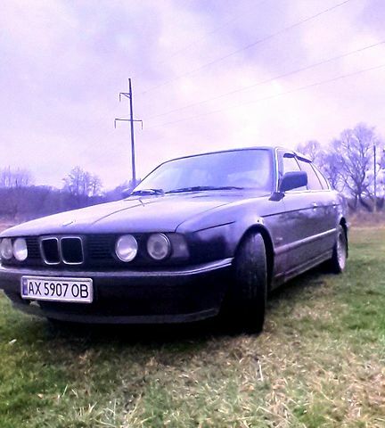 Черный БМВ 5 Серия, объемом двигателя 2 л и пробегом 462 тыс. км за 4250 $, фото 8 на Automoto.ua