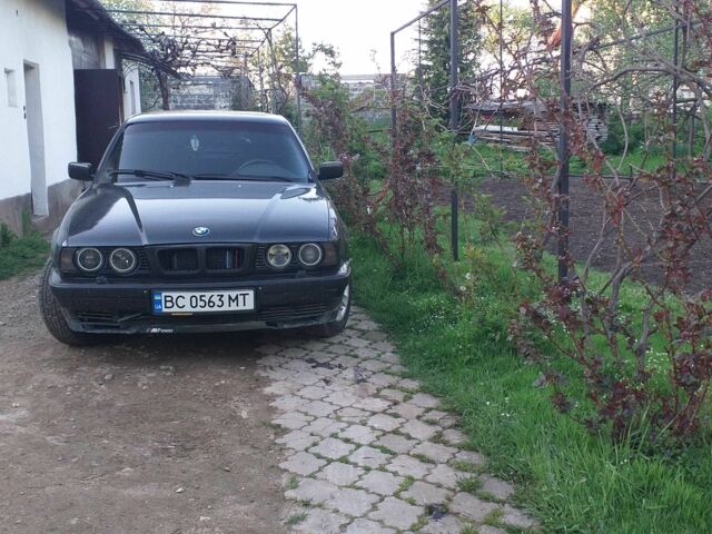 Черный БМВ 5 Серия, объемом двигателя 0 л и пробегом 3 тыс. км за 4000 $, фото 13 на Automoto.ua