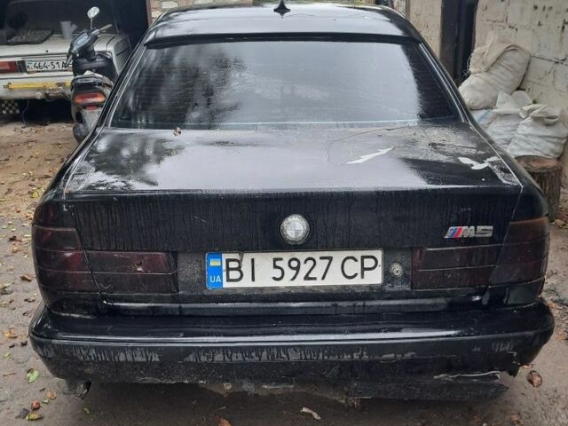 Чорний БМВ 5 Серія, об'ємом двигуна 3 л та пробігом 300 тис. км за 1300 $, фото 2 на Automoto.ua