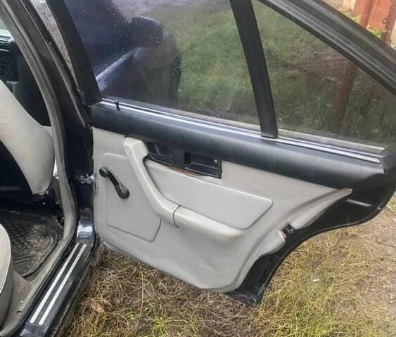 Черный БМВ 5 Серия, объемом двигателя 2.5 л и пробегом 400 тыс. км за 1900 $, фото 7 на Automoto.ua