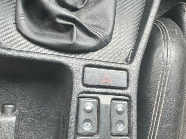 Черный БМВ 5 Серия, объемом двигателя 0 л и пробегом 230 тыс. км за 2200 $, фото 6 на Automoto.ua