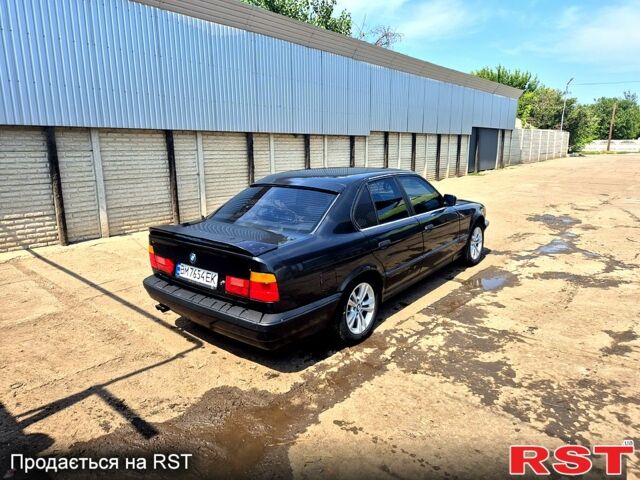 Черный БМВ 5 Серия, объемом двигателя 2.5 л и пробегом 280 тыс. км за 3700 $, фото 3 на Automoto.ua