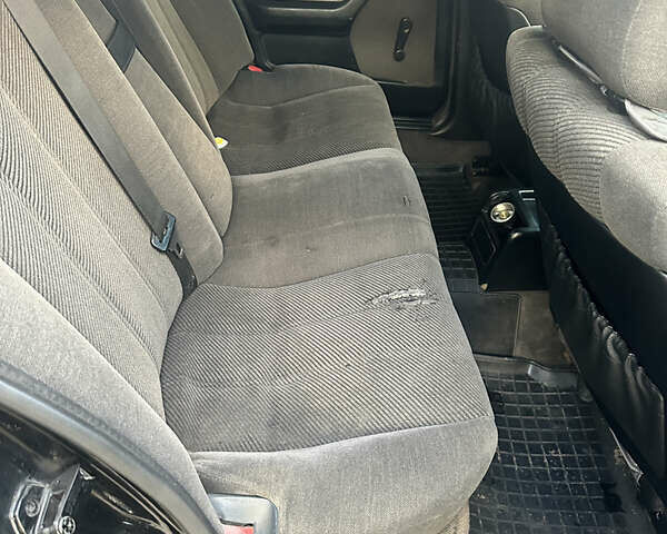 Черный БМВ 5 Серия, объемом двигателя 2.5 л и пробегом 400 тыс. км за 2900 $, фото 20 на Automoto.ua