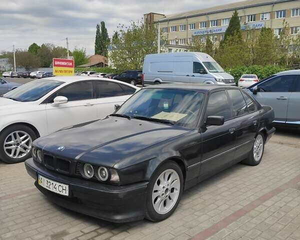 Чорний БМВ 5 Серія, об'ємом двигуна 1.99 л та пробігом 350 тис. км за 3500 $, фото 10 на Automoto.ua