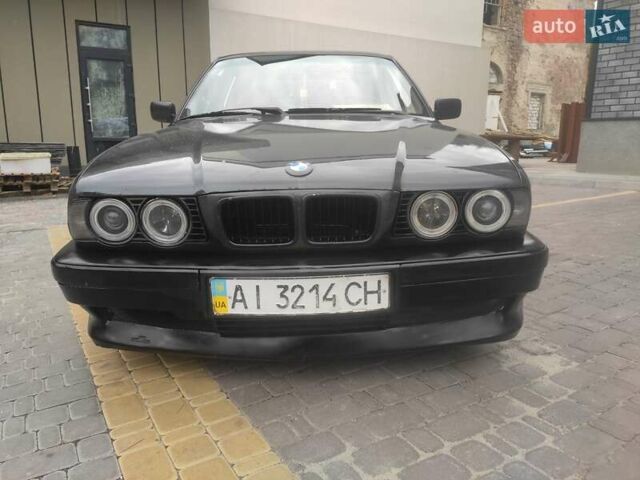 Чорний БМВ 5 Серія, об'ємом двигуна 1.99 л та пробігом 350 тис. км за 3500 $, фото 7 на Automoto.ua
